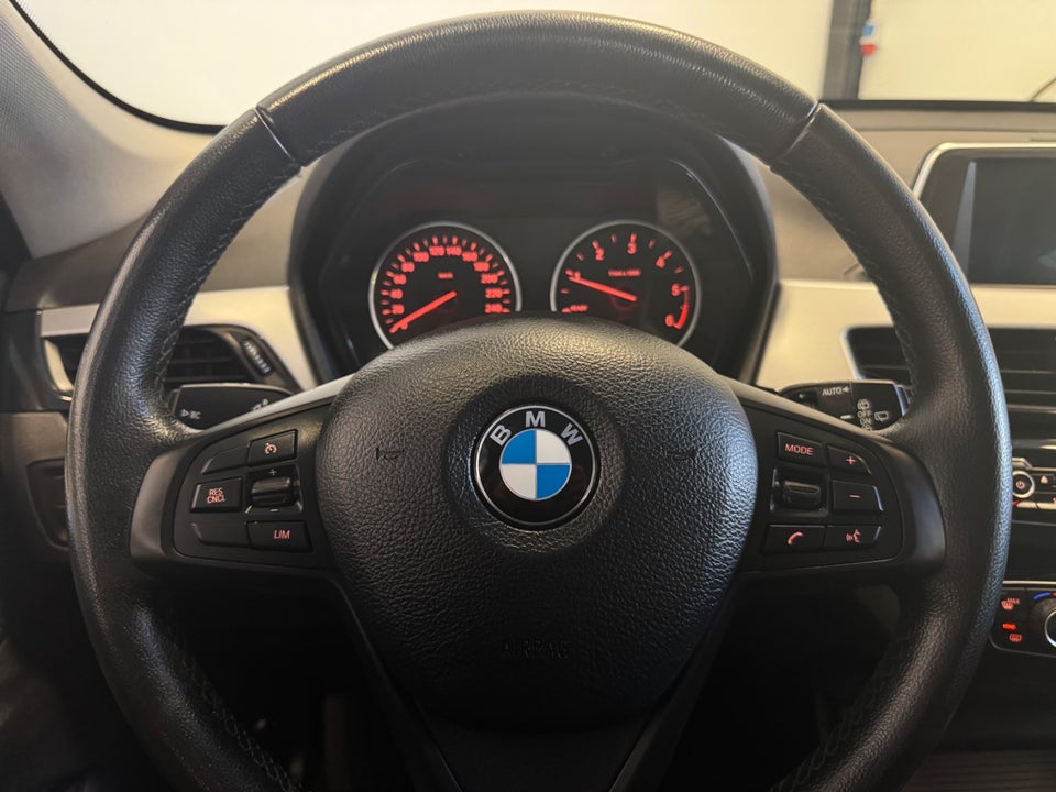 BMW X1 2,0 sDrive18d Advantage aut. 5d