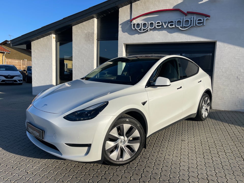 Tesla Model Y Long Range AWD 5d