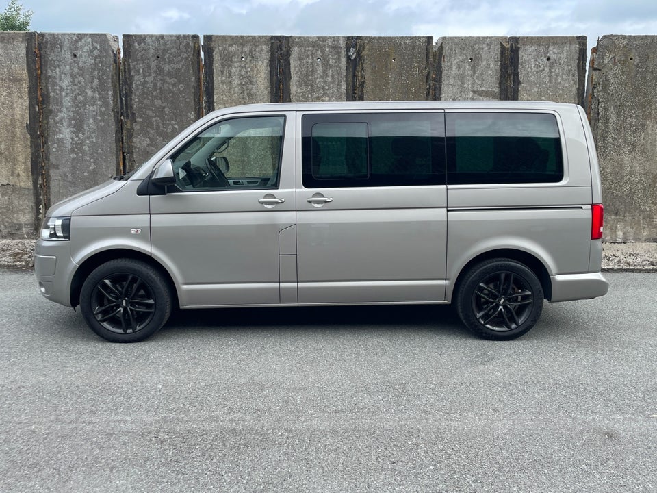 VW Multivan 2,0 TDi 114 Comfortline kort BMT 4d