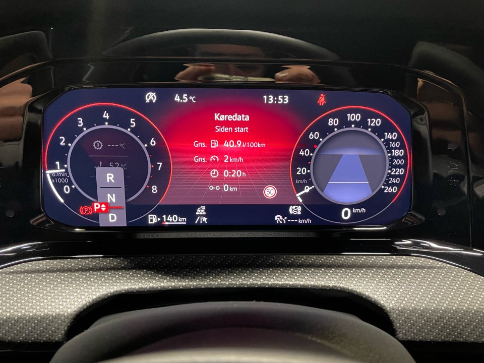 VW Golf VIII 2,0 TSi 190 R-line Variant DSG 5d