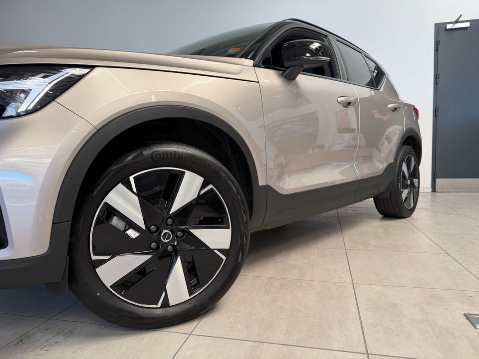 Volvo XC40 ReCharge Extended Range Core 5d