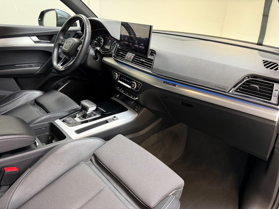 Audi Q5 50 TFSi e S-line quattro S-tr. 5d