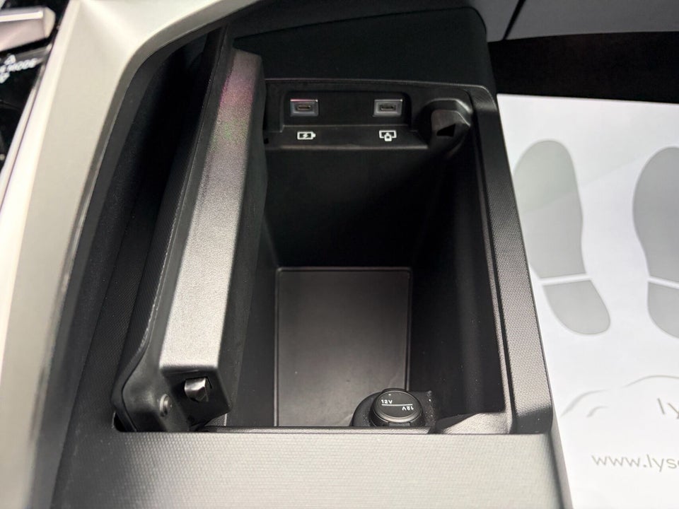 Peugeot e-3008 77 Allure 5d