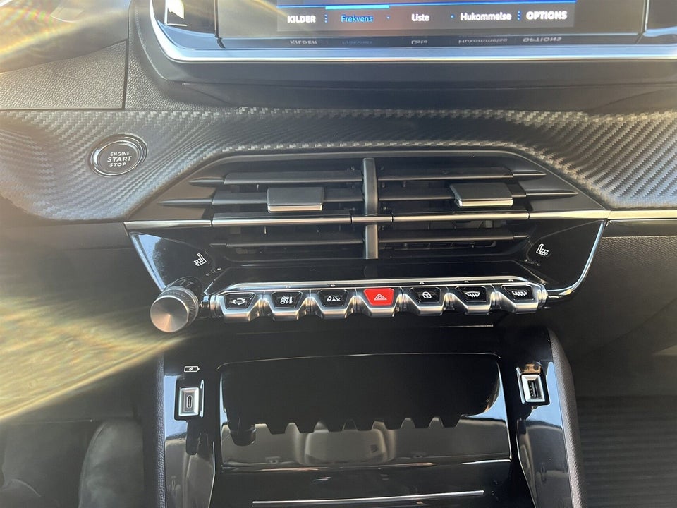 Peugeot 208 1,2 PureTech 100 Allure Pack 5d