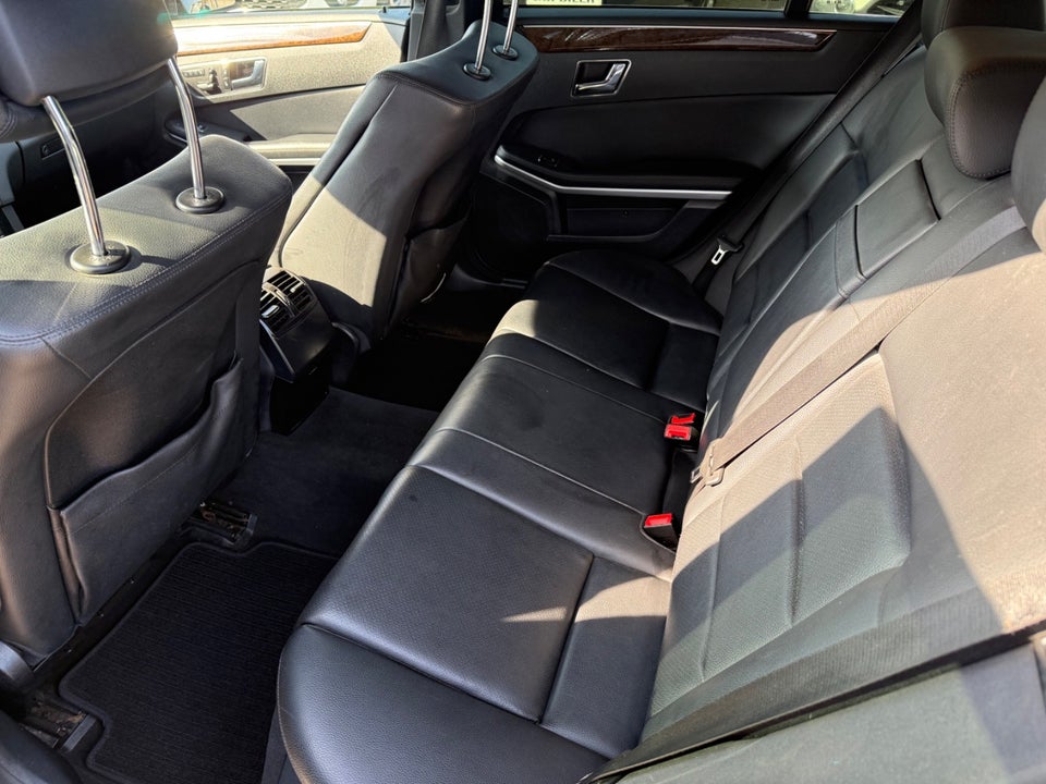 Mercedes E200 2,2 CDi stc. aut. BE 5d