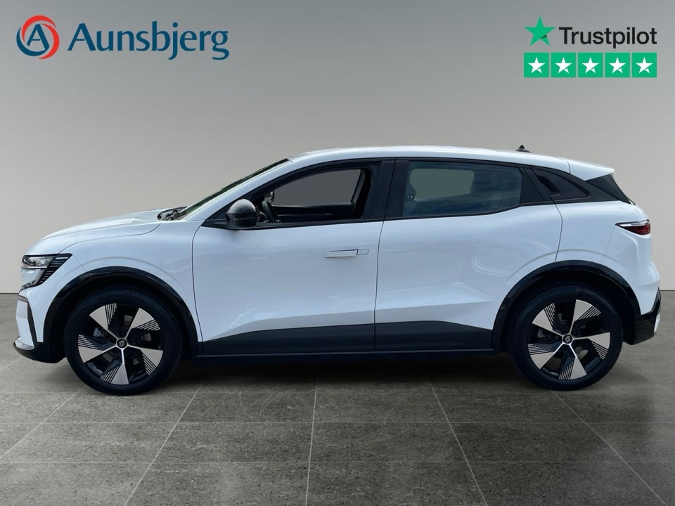 Renault Megane E-Tech 40 Equilibre 5d