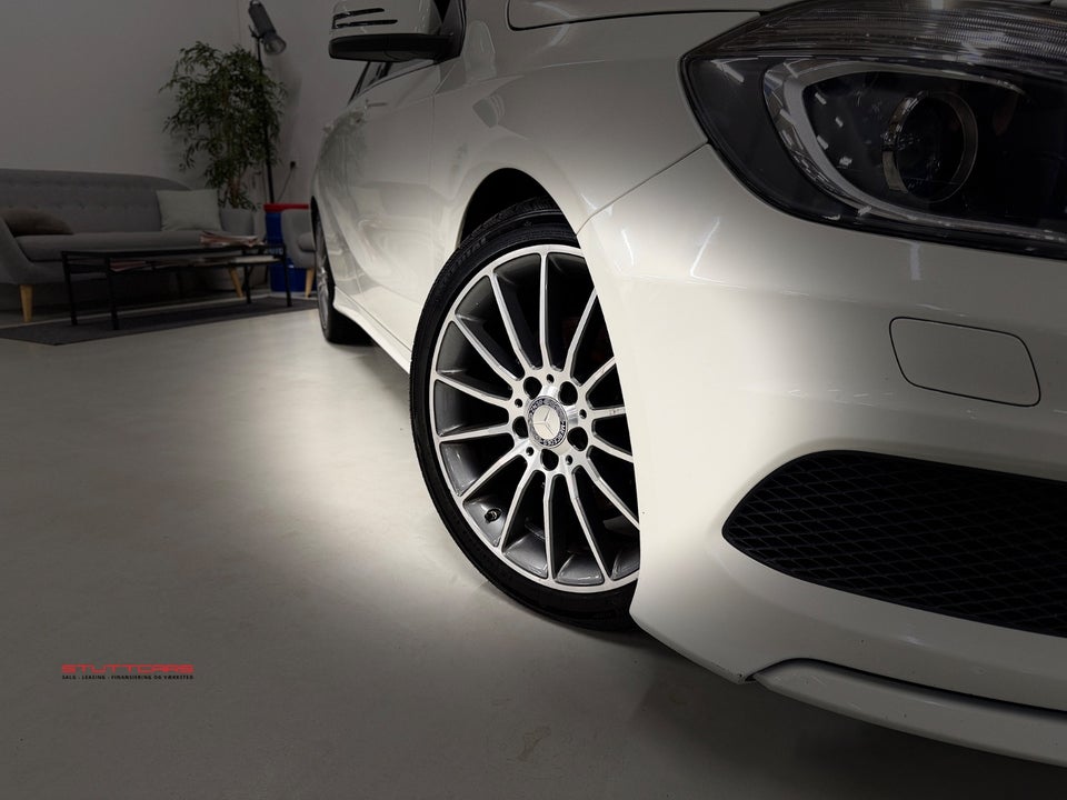 Mercedes A180 1,6 AMG Line 5d