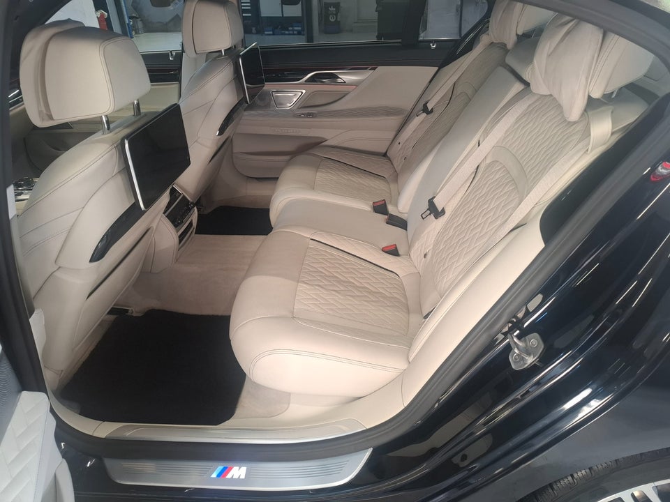 BMW 745Le 3,0 M-Sport xDrive aut. 4d