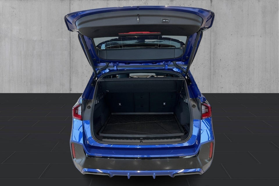 BMW iX1 xDrive30 Fully Charged 5d