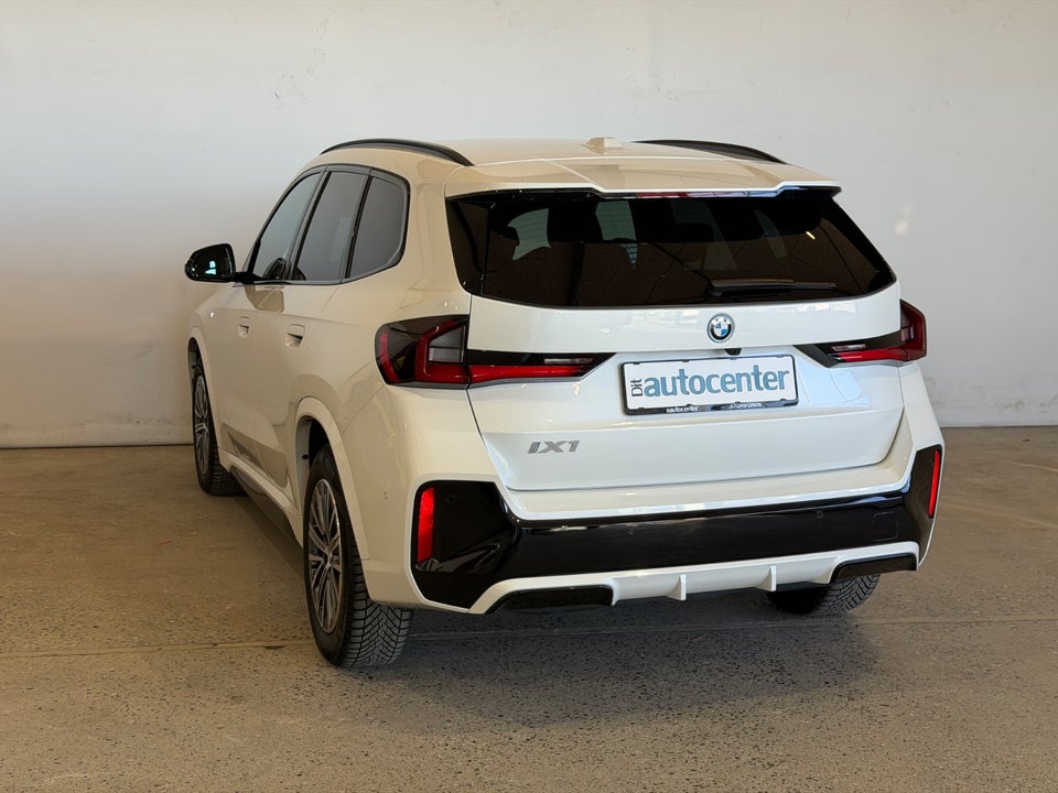 BMW iX1 eDrive20 M-Sport 5d