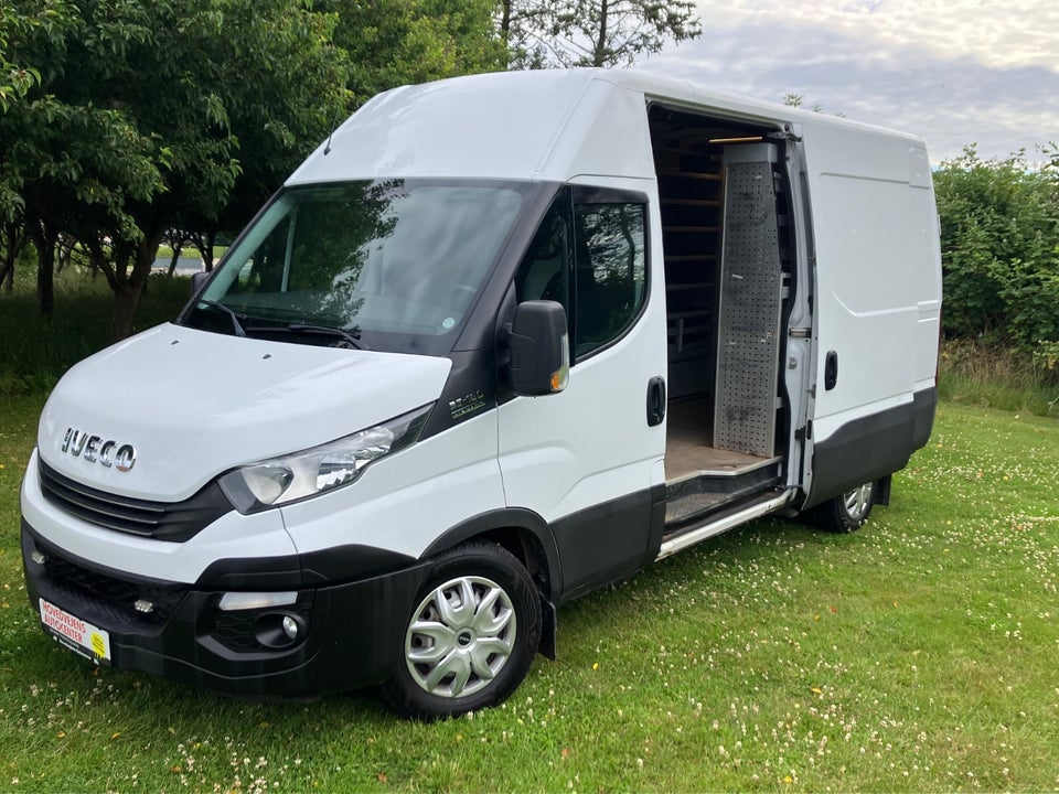 Iveco Daily 3,0 35S18 12m³ Van AG8