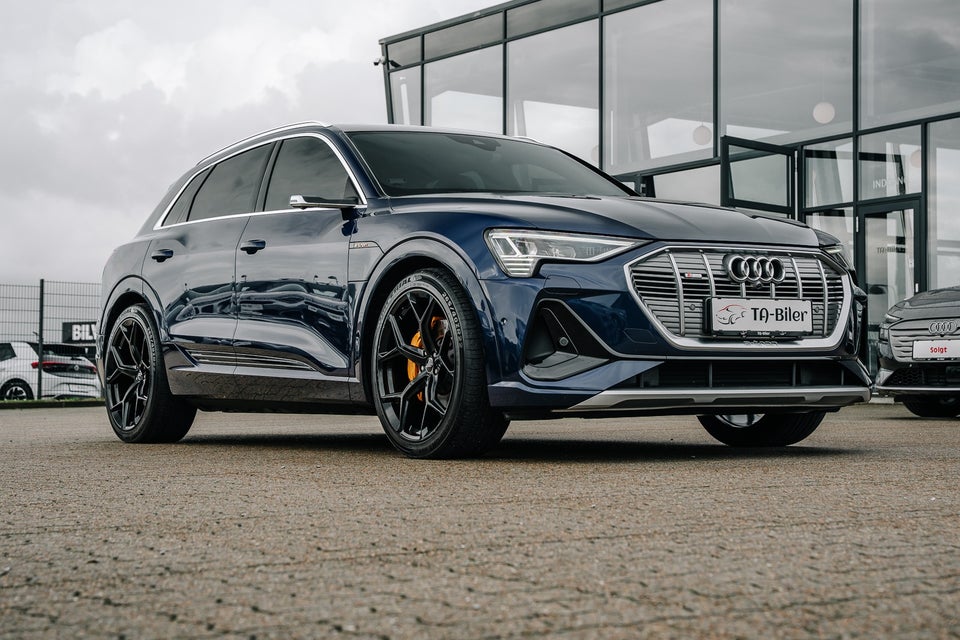 Audi e-tron 50 S-line quattro 5d