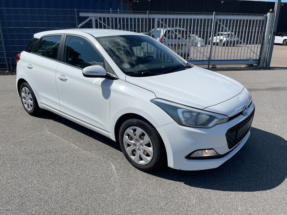 Hyundai i20 1,1 CRDi 75 Trend 5d