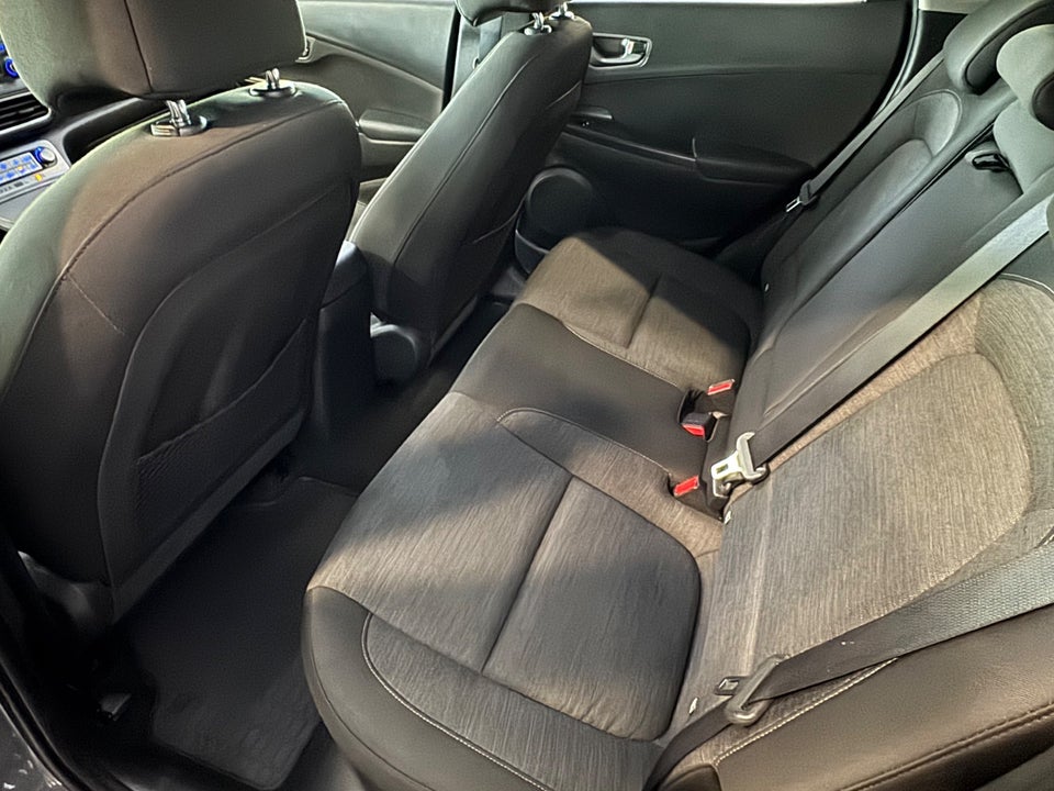 Hyundai Kona 64 EV Trend 5d