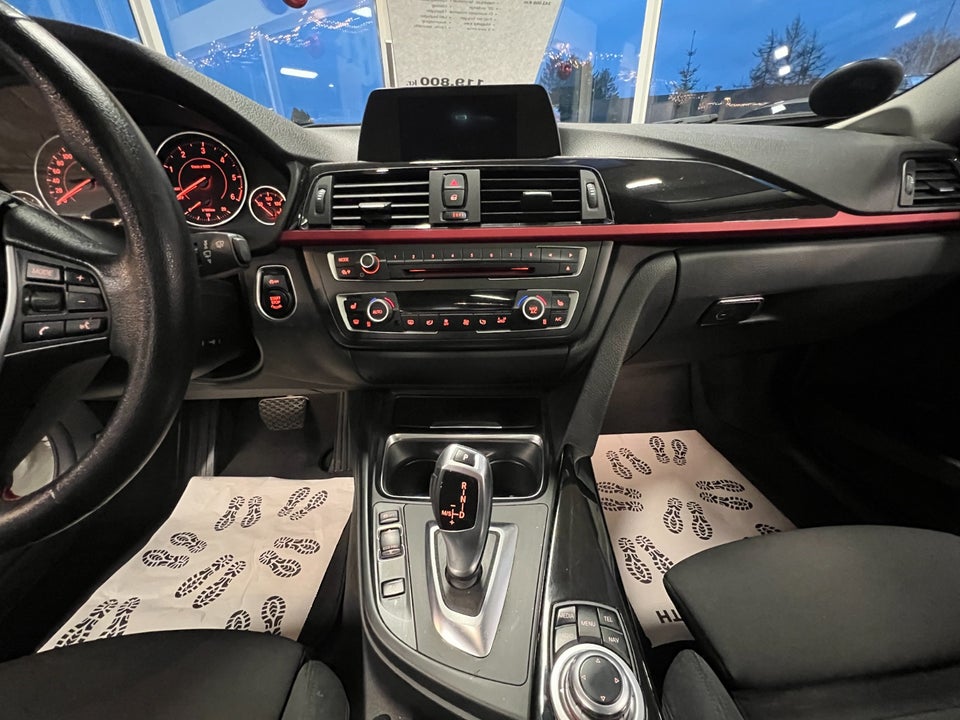 BMW 318d 2,0 Touring Sport Line aut. 5d