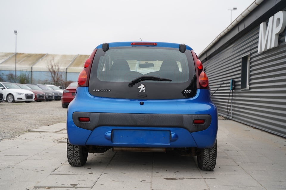 Peugeot 107 1,0 Champion Air 5d