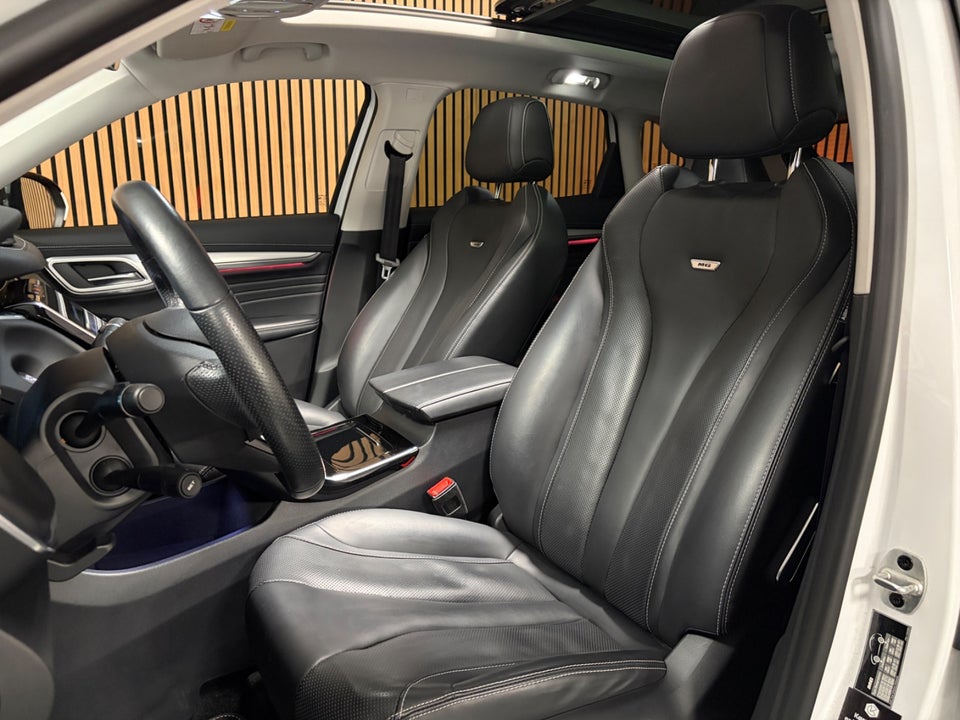 MG Marvel R Performance 5d