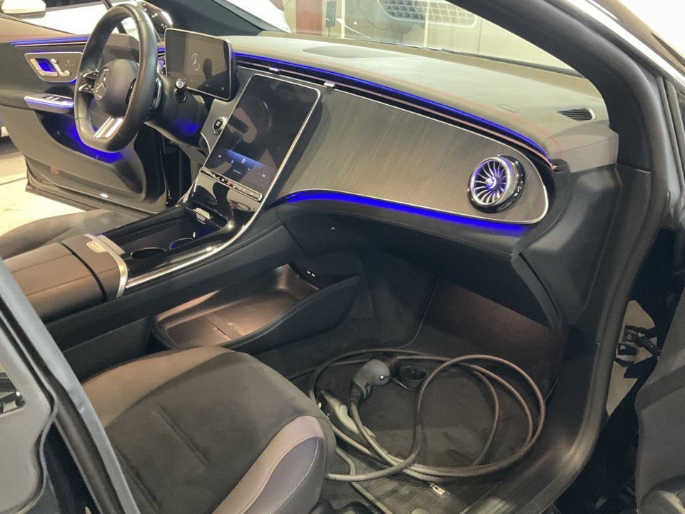 Mercedes EQE350 AMG Line 4d