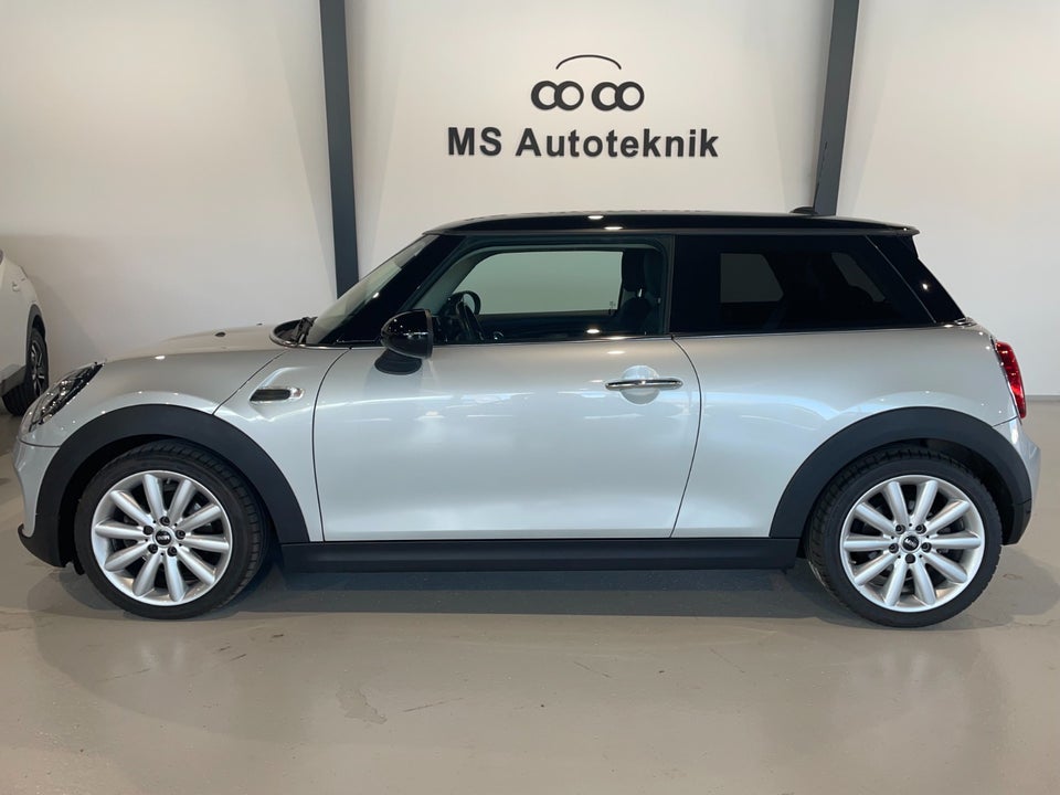MINI Cooper 1,5 Essential aut. 3d