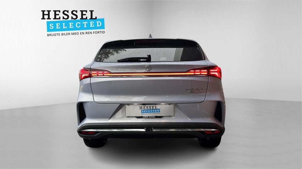 MG Marvel R Luxury 5d