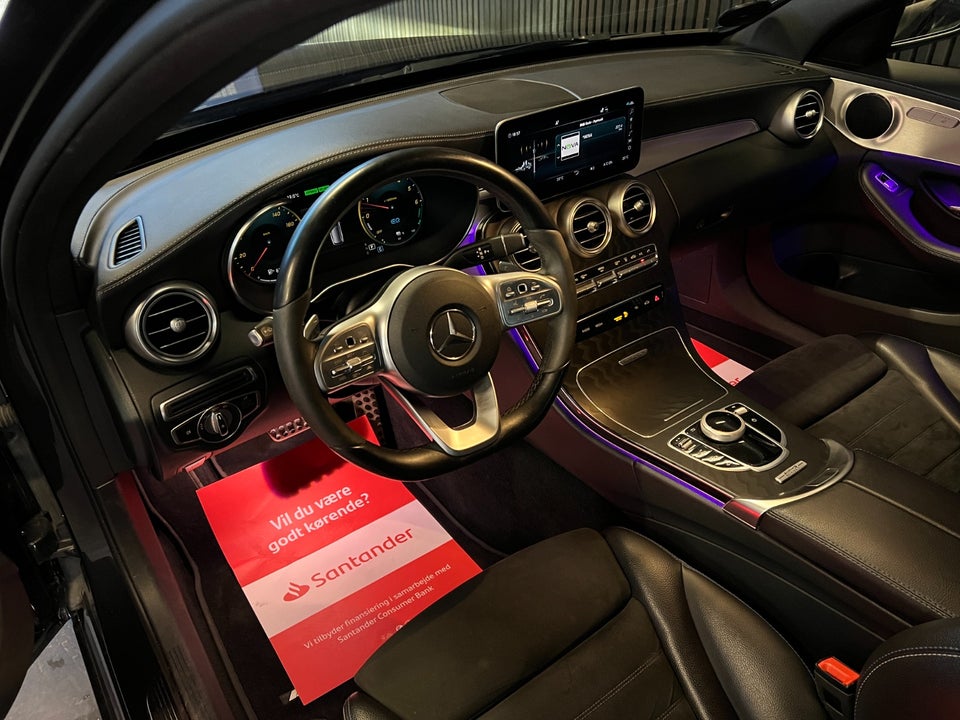 Mercedes C300 de 2,0 AMG Line Night Edition stc. aut. 5d
