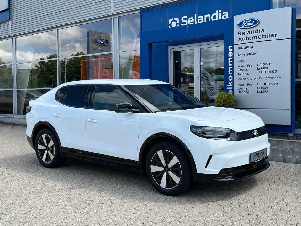 Ford Capri 77 Select Extended Range 5d