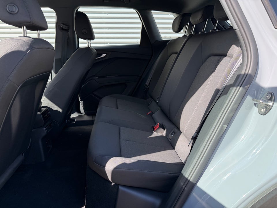 Audi Q4 e-tron 40 5d