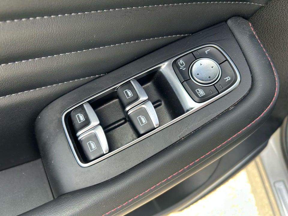 MG EHS 1,5 PHEV Luxury 5d