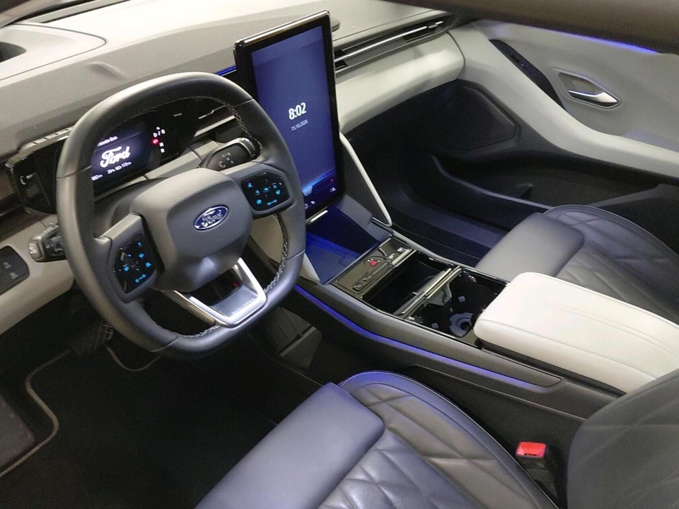 Ford Explorer 79 Premium Extended Range AWD 5d