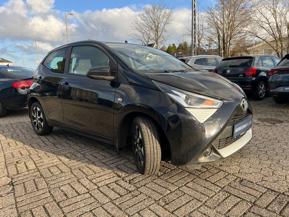 Toyota Aygo 1,0 VVT-i x-pression 5d