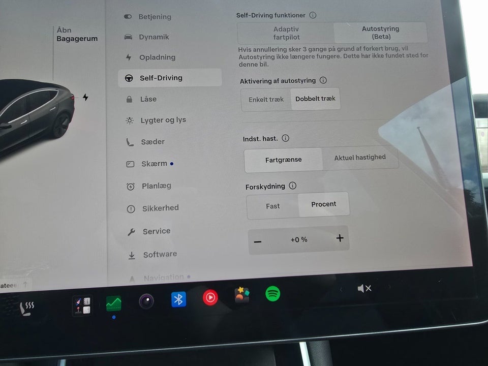 Tesla Model 3 Long Range RWD 4d
