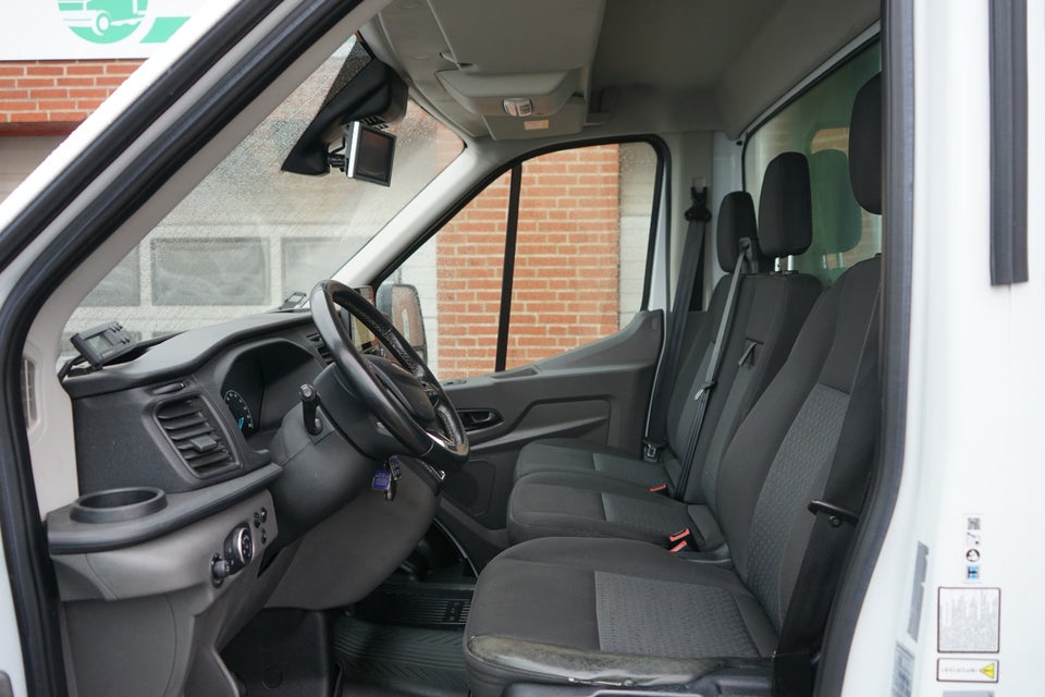 Ford Transit 350 L3 Chassis 2,0 TDCi 185 Trend aut. H1 FWD