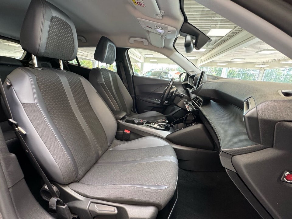 Peugeot 2008 1,2 PureTech 130 Edition:210+ EAT8 5d
