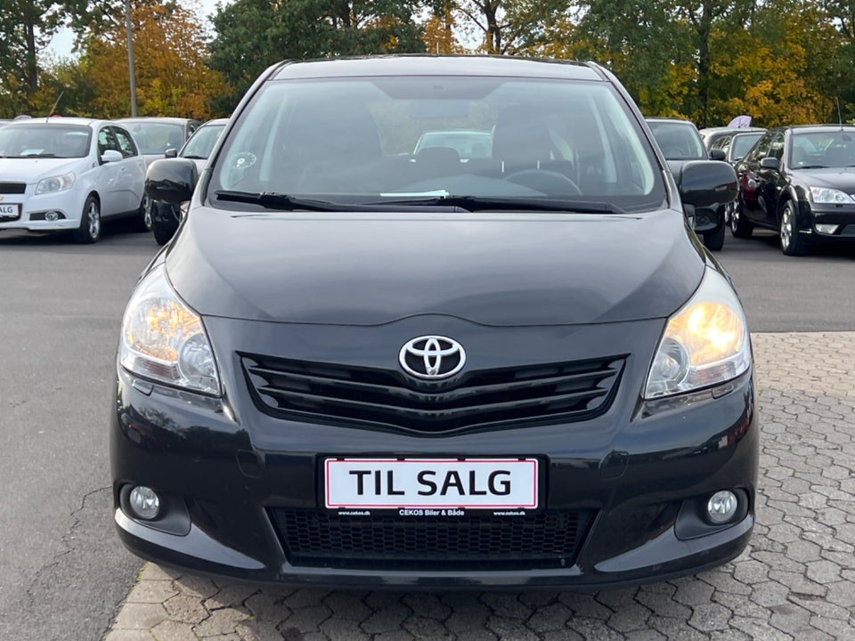 Toyota Verso 1,8 T3+ 7prs 5d