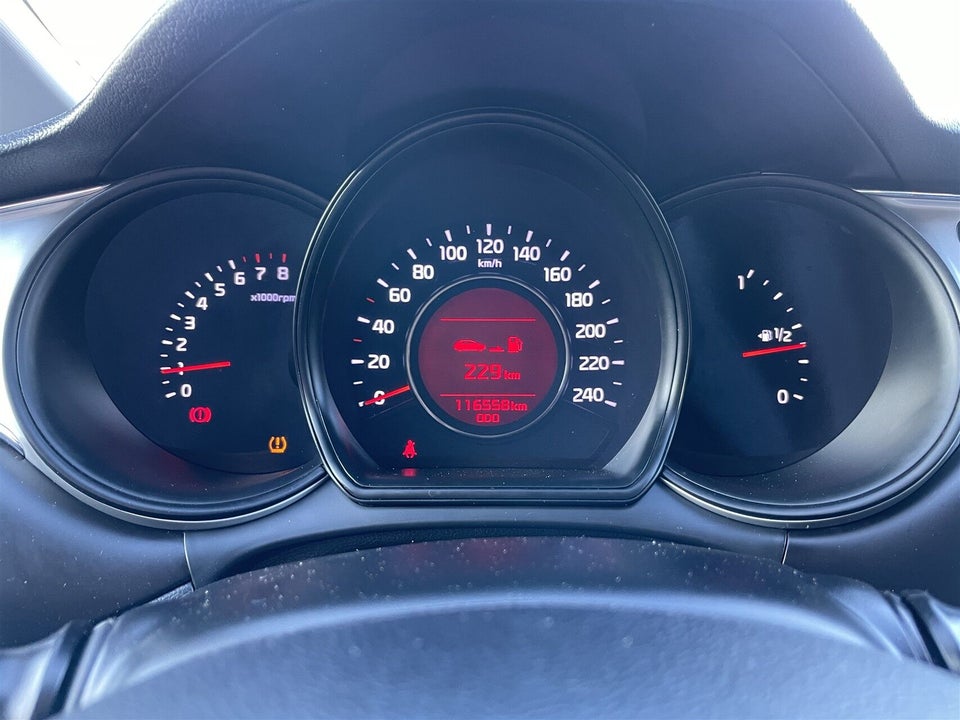 Kia Ceed 1,4 CVVT Style 5d