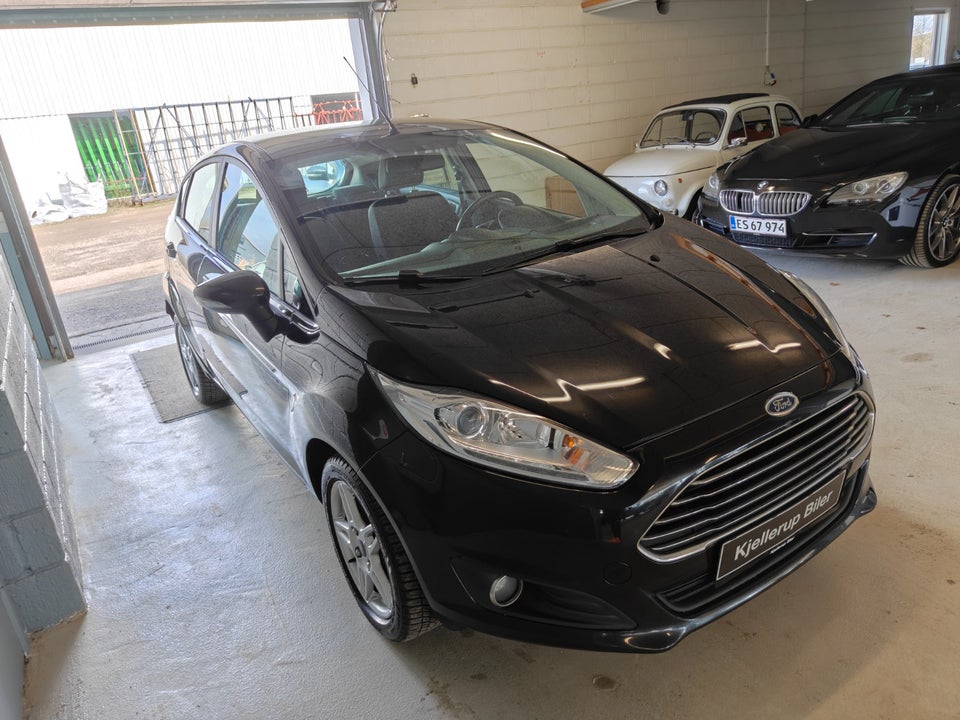 Ford Fiesta 1,6 TDCi 95 Titanium 5d