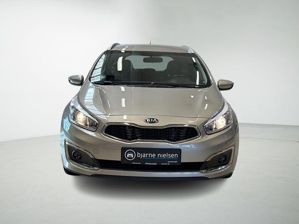 Kia Ceed 1,6 CRDi 136 Attraction SW 5d