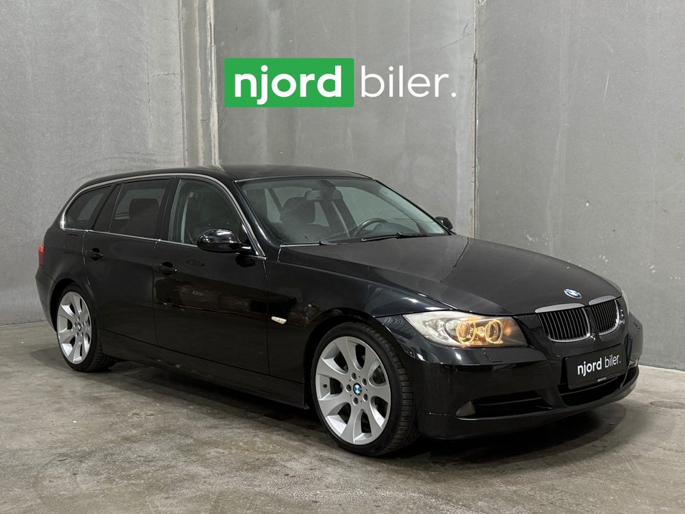 BMW 325i 2,5 Touring 5d