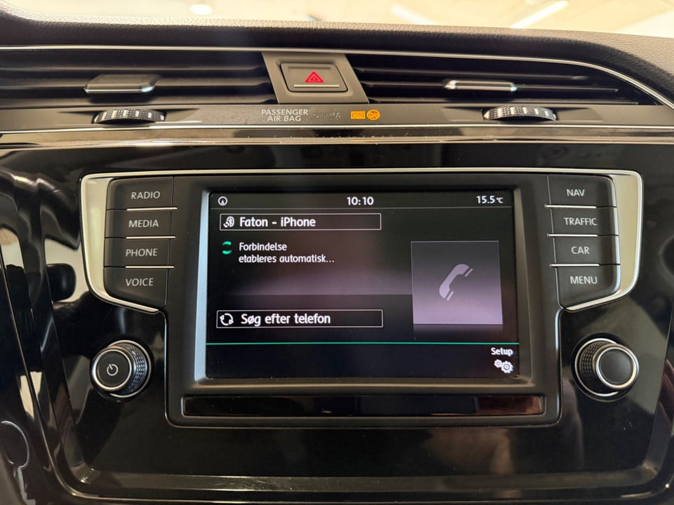 VW Touran 1,6 TDi 110 Highline DSG 7prs 5d