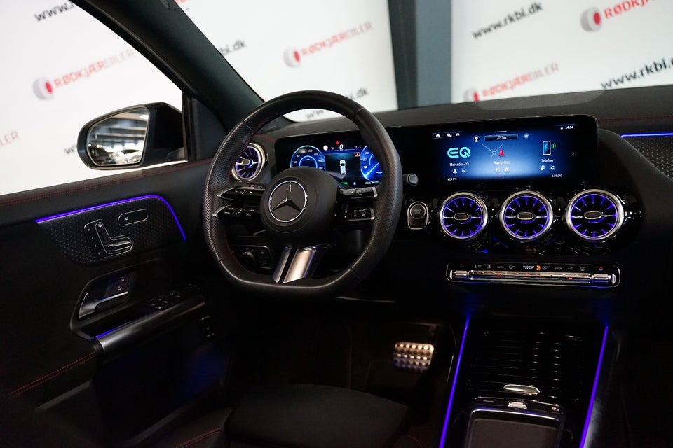 Mercedes EQA300 AMG Line 4Matic 5d