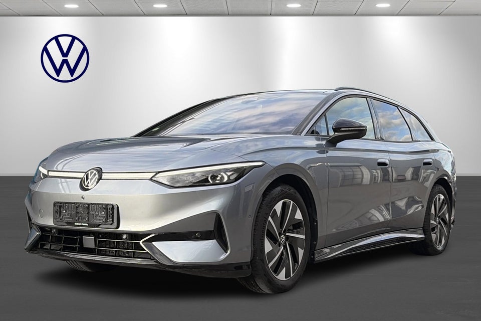 VW ID.7 77 Style Tourer 5d