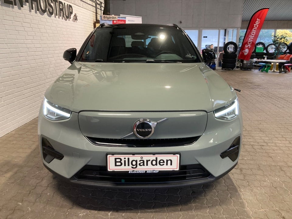 Volvo XC40 ReCharge Start 5d