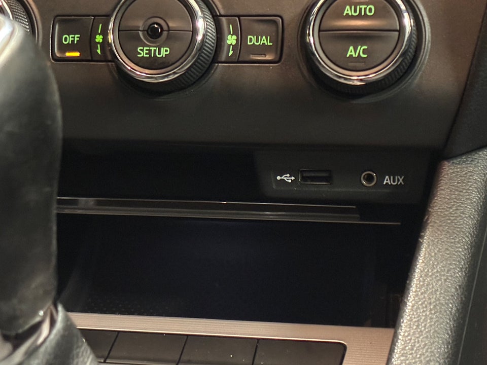 Skoda Octavia 1,4 TSi 140 Elegance 5d