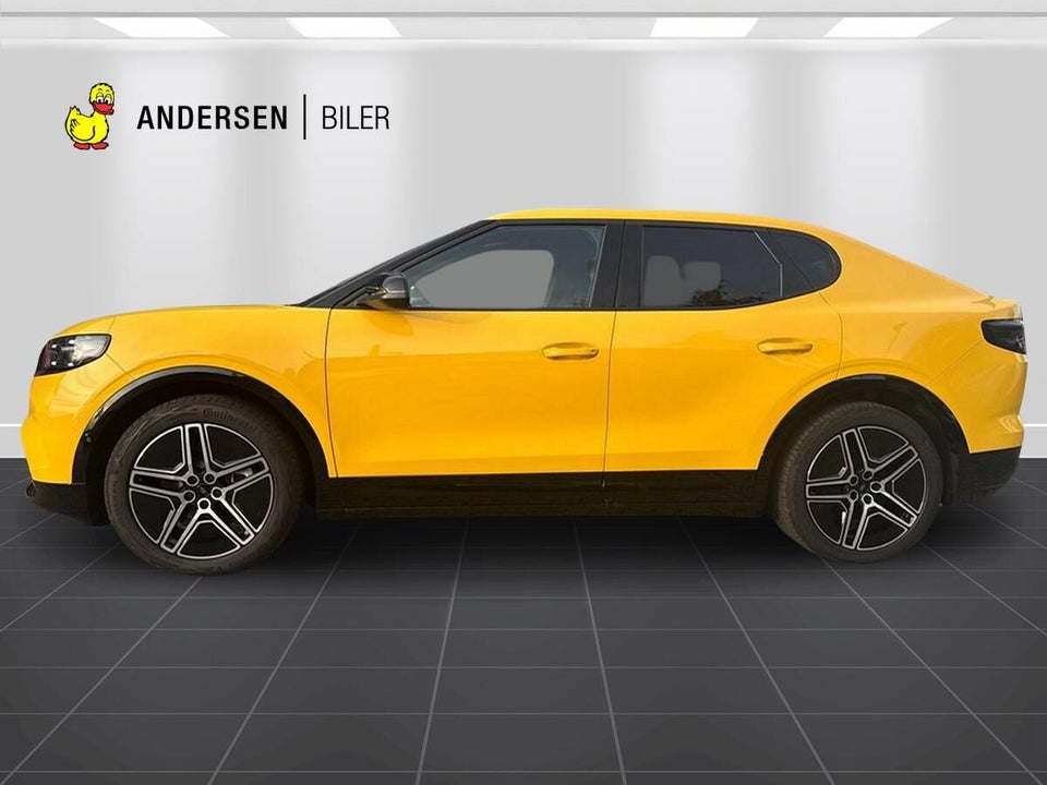 Ford Capri 82 Premium Extended Range 5d