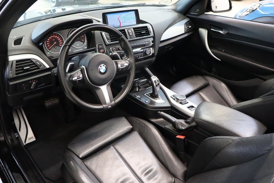 BMW 220d 2,0 Cabriolet aut. 2d
