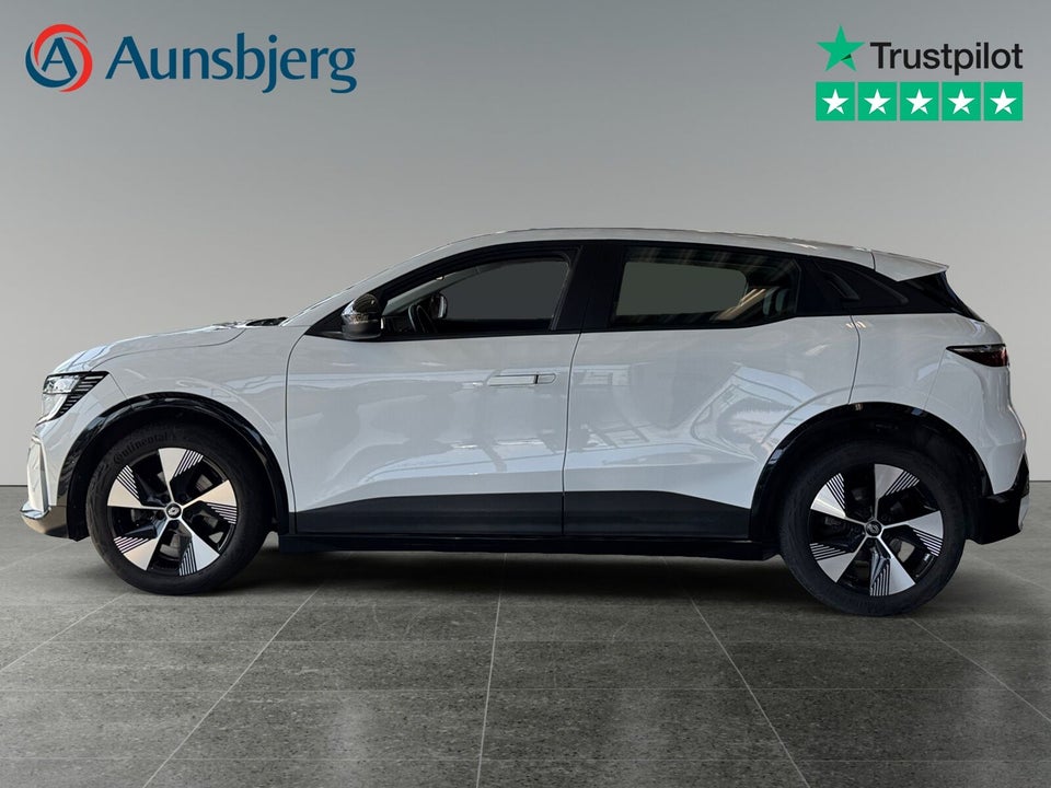 Renault Megane E-Tech 40 Equilibre 5d