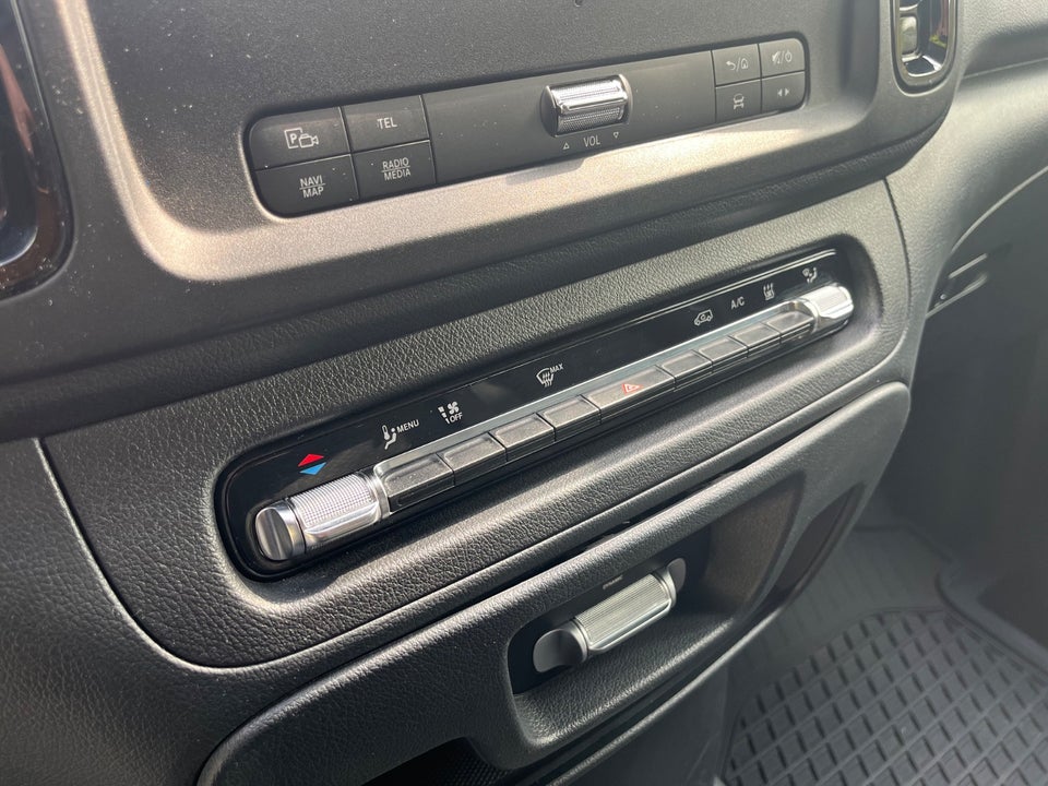 Mercedes Vito 114 2,0 CDi Kassevogn L RWD