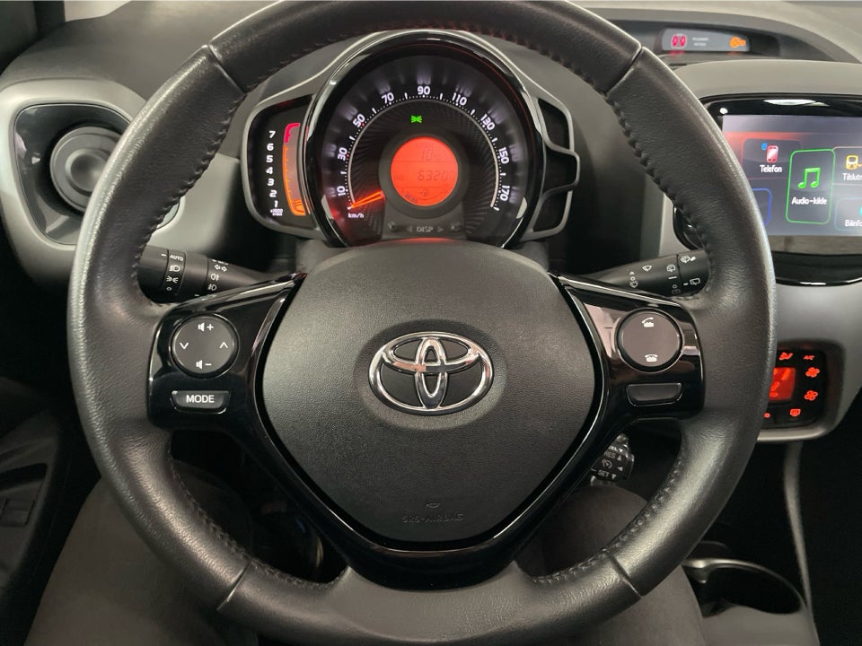 Toyota Aygo 1,0 VVT-i x-sky 5d