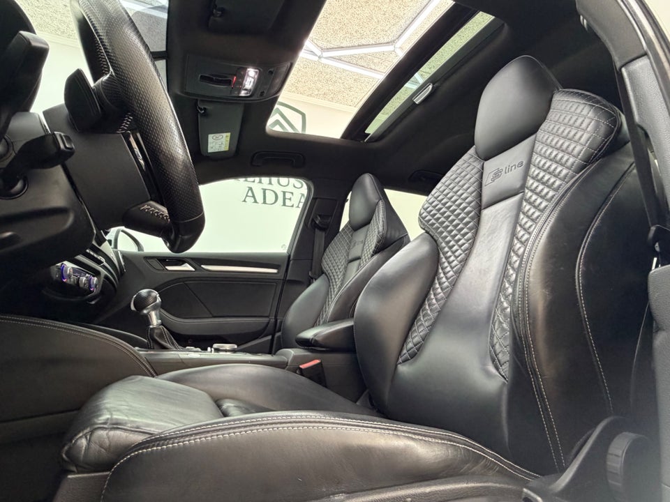 Audi A3 1,4 e-tron S-line Sportback S-tr. 5d