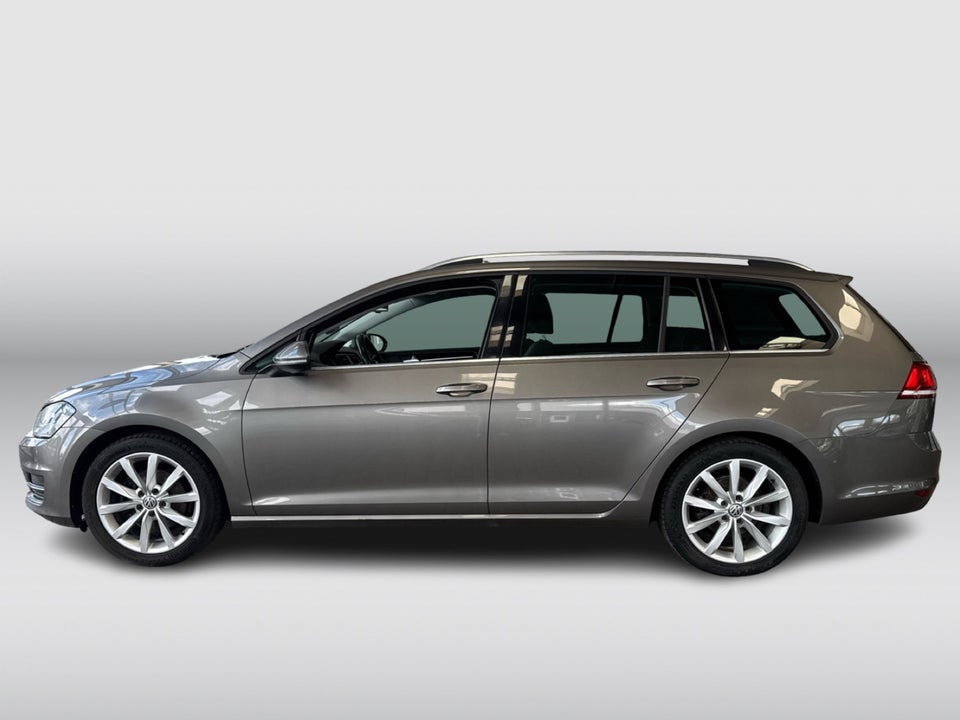 VW Golf VII 1,4 TSi 140 Highline Variant BMT 5d
